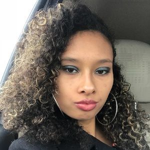 Meet your Posher, Mariah